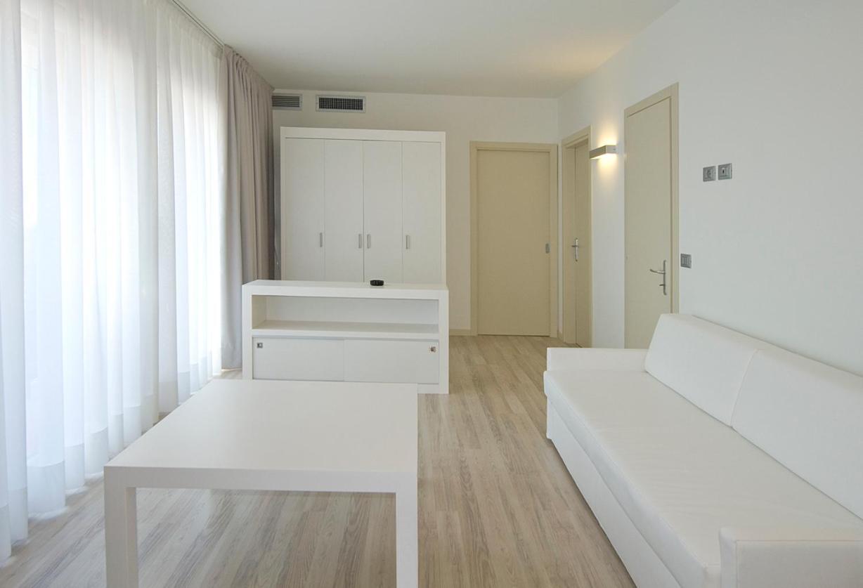 Hotel Vienna Jesolo Extérieur photo